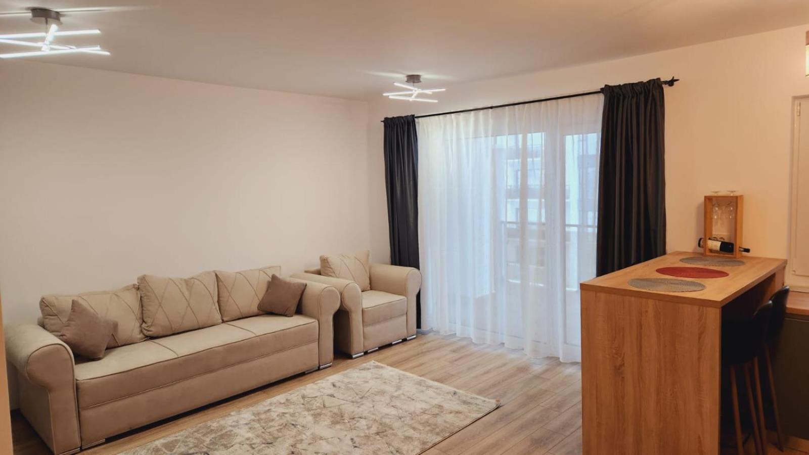 Save Relaxing Residence Braşov Eksteriør bilde